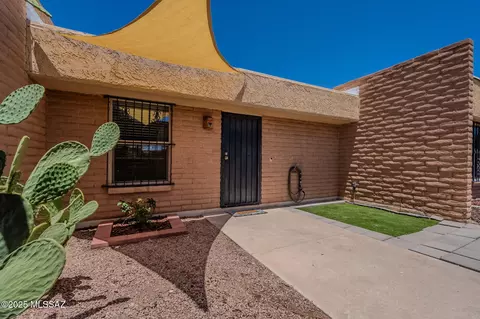 630 S Pantano Rd #C, Tucson, AZ 85710