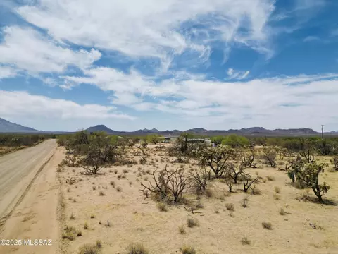 16870 W Chumblers Rd, Tucson, AZ 85736
