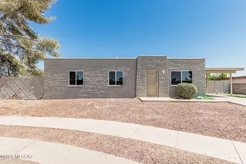 7735 E Basswood Pl, Tucson, AZ 85730