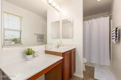 Bath - 7952 E Revolution Loop, Tucson, AZ 85730 photo 1 of 2