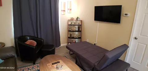 Living - 613 E Jacinto St, Tucson, AZ 85705 photo 2 of 3