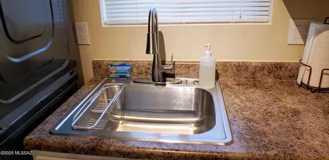 Other - 627 E Jacinto St, Tucson, AZ 85705 photo 3 of 5