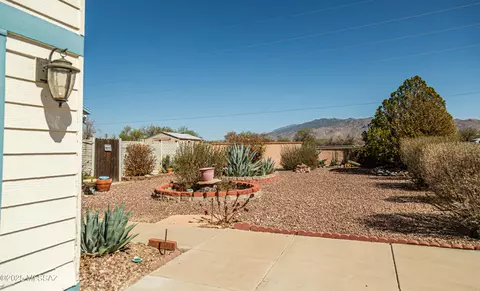 Exterior - 10285 Emily Dr, Tucson, AZ 85730 photo 2 of 8