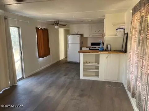737 E Mcneil Rd, Benson, AZ 85602 photo 3