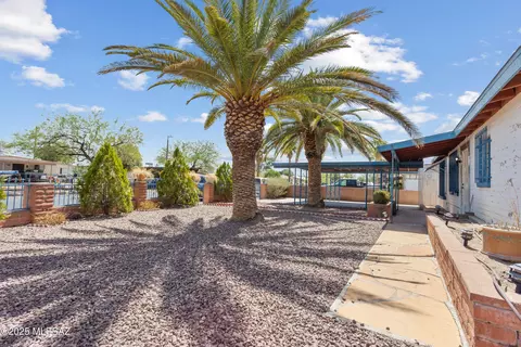 Exterior - 142 W Borrego St, Tucson, AZ 85706 photo 12 of 12