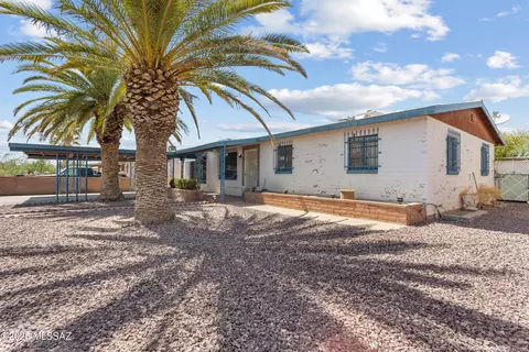 Exterior - 142 W Borrego St, Tucson, AZ 85706 photo 11 of 12