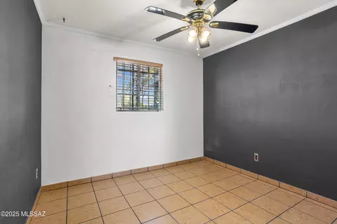 Bedroom - 142 W Borrego St, Tucson, AZ 85706 photo 3 of 4