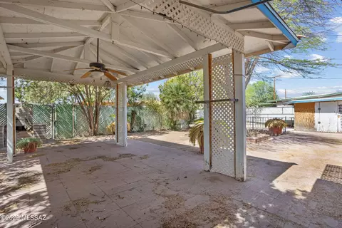 Exterior - 142 W Borrego St, Tucson, AZ 85706 photo 6 of 12