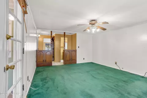 Living - 142 W Borrego St, Tucson, AZ 85706 photo 11 of 11