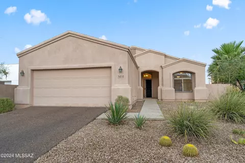 1610 N Sahuara Ave, Tucson, AZ 85712