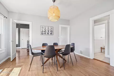 Dining - 642 E 8th St, Tucson, AZ 85705 photo 1 of 2