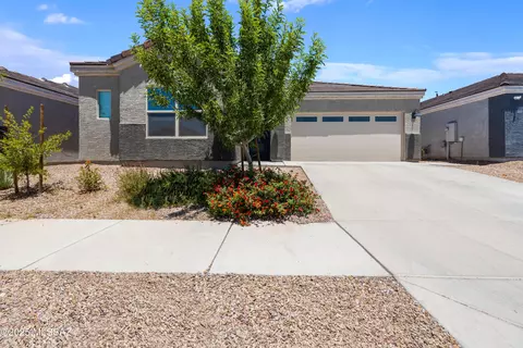 Exterior - 12785 E Russo Dr, Vail, AZ 85641 photo 2 of 5