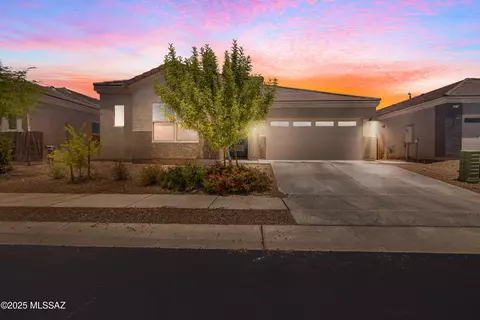 Exterior - 12785 E Russo Dr, Vail, AZ 85641 photo 1 of 5
