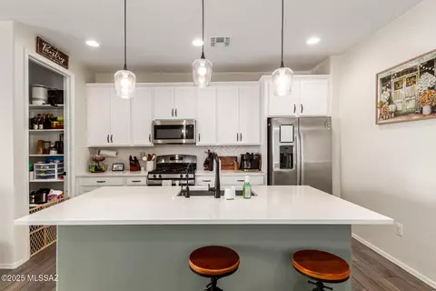 11805 E Becker Dr, Vail, AZ 85641 photo 7