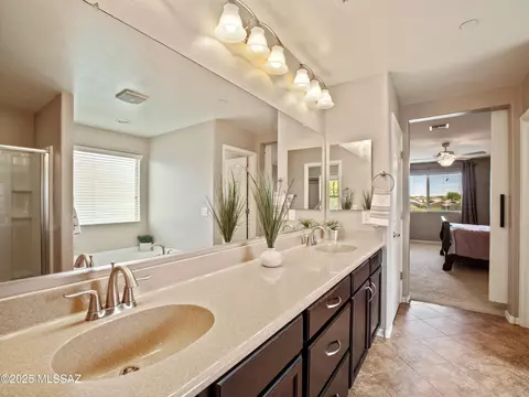 Bath - 741 S Desert Haven Rd, Vail, AZ 85641 photo 8 of 8