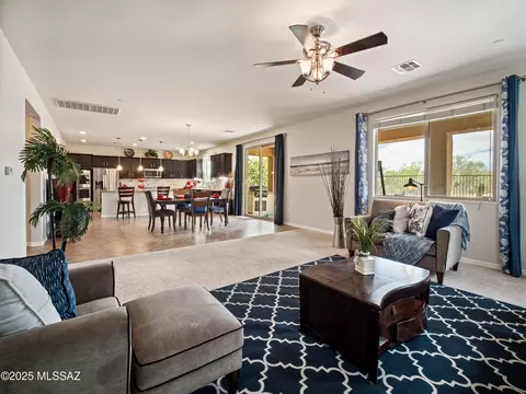 Living - 741 S Desert Haven Rd, Vail, AZ 85641 photo 2 of 4