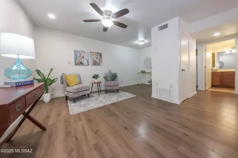 1600 N Wilmot Rd UNIT 153, Tucson, AZ 85712
