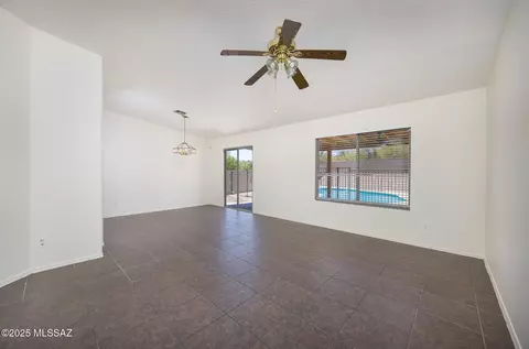 Living - 8876 E Apache Well Pl, Tucson, AZ 85730 photo 3 of 3