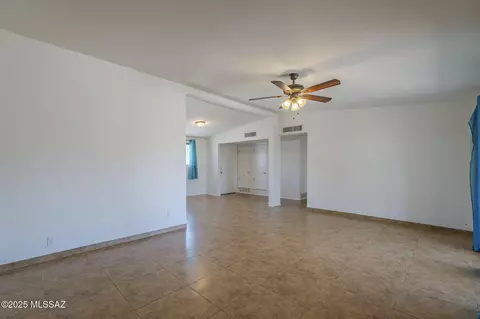 7402 Eli Dr, Tucson, AZ 85710 photo 14