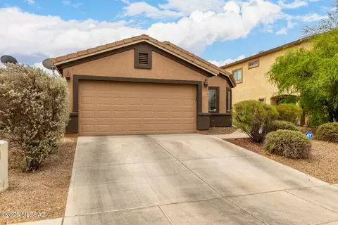 Exterior - 4112 E Shadow Branch Dr, Tucson, AZ 85756 photo 3 of 8