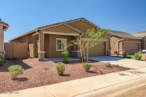 21945 E Wayward Ln, Red Rock, AZ 85145