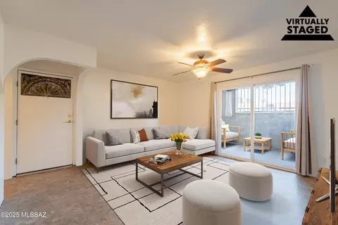 6335 N Barcelona Ln #713, Tucson, AZ 85704
