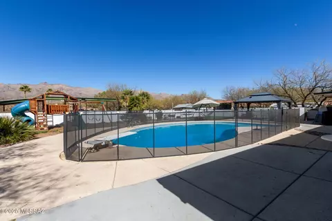 Exterior - 11341 E Calle Vaqueros, Tucson, AZ 85749 photo 6 of 11