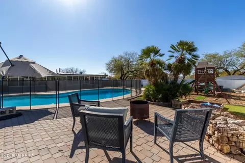 Exterior - 11341 E Calle Vaqueros, Tucson, AZ 85749 photo 5 of 11