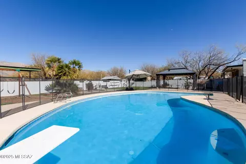 Exterior - 11341 E Calle Vaqueros, Tucson, AZ 85749 photo 7 of 11