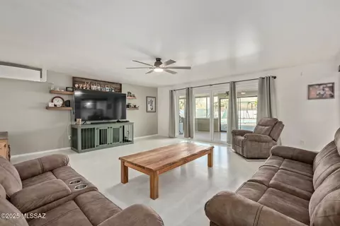 Living - 11341 E Calle Vaqueros, Tucson, AZ 85749 photo 2 of 2