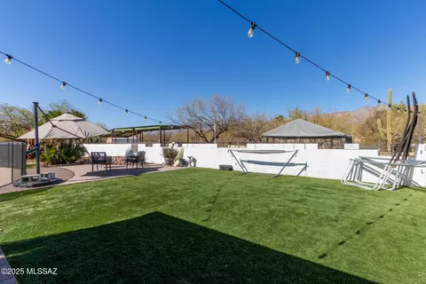 Exterior - 11341 E Calle Vaqueros, Tucson, AZ 85749 photo 3 of 11