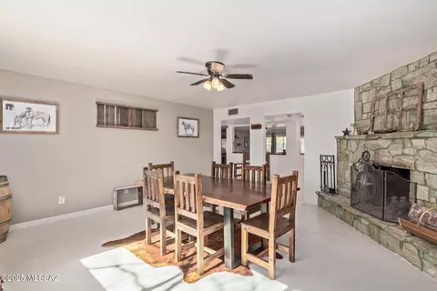 Dining - 11341 E Calle Vaqueros, Tucson, AZ 85749 photo 2 of 2