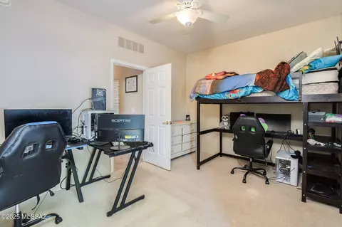 Bedroom - 10684 E Ravenswood St, Tucson, AZ 85747 photo 5 of 7