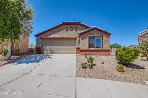 8068 S Nautilus Dr, Tucson, AZ 85756