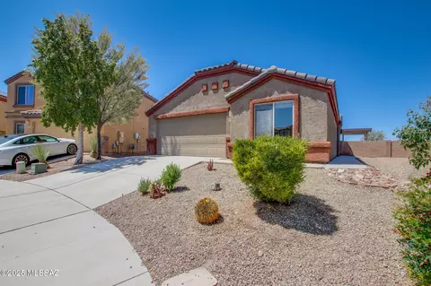 Exterior - 8068 S Nautilus Dr, Tucson, AZ 85756 photo 8 of 12