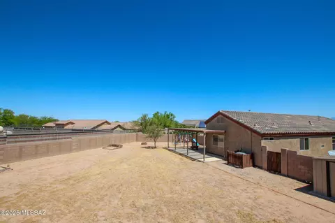 Exterior - 8068 S Nautilus Dr, Tucson, AZ 85756 photo 10 of 12