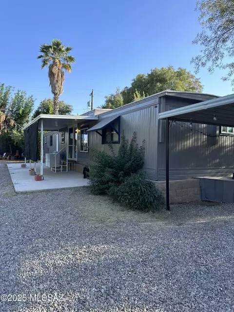 1537 W Wabash St, Tucson, AZ 85705