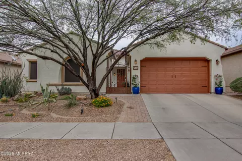 5457 S Canyon Oak Dr, Tucson, AZ 85747