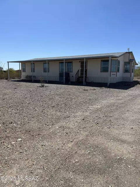 16695 S Tatanka Ln, Sahuarita, AZ 85629