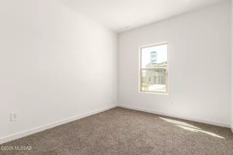 Bedroom - 9822 E Gray Hawk Dr, Tucson, AZ 85730 photo 4 of 8