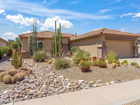 7992 W Morning Light Way, Tucson, AZ 85743