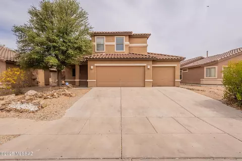 6526 W Wolf Valley Way, Tucson, AZ 85757