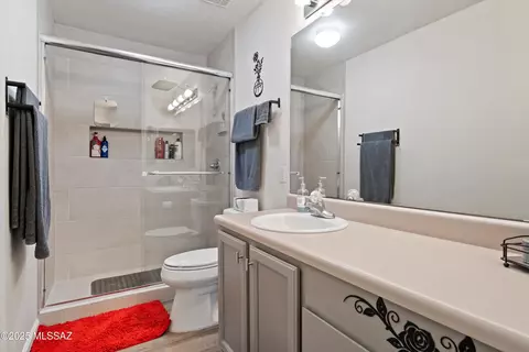 Bath - 9586 E Paseo San Bernardo, Tucson, AZ 85747 photo 2 of 2