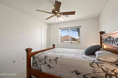 Bedroom - 9586 E Paseo San Bernardo, Tucson, AZ 85747 photo 4 of 5