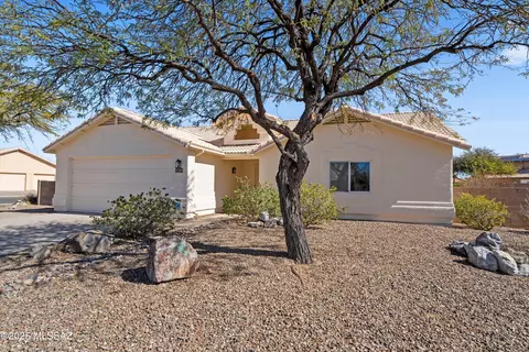Exterior - 9586 E Paseo San Bernardo, Tucson, AZ 85747 photo 2 of 7