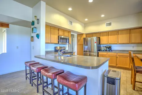 1090 N Laney Dr, Vail, AZ 85641 photo 11