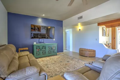 1090 N Laney Dr, Vail, AZ 85641 photo 9