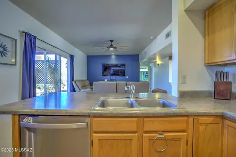 1090 N Laney Dr, Vail, AZ 85641 photo 14