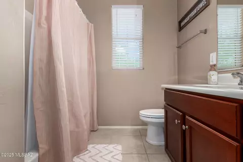 Bath - 102 E Forrest Feezor St, Vail, AZ 85641 photo 1 of 3