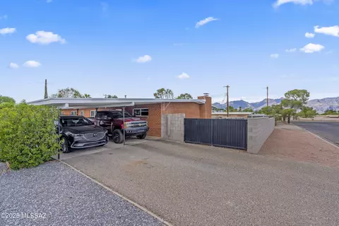 Exterior - 6951 E 1st St, Tucson, AZ 85710 photo 3 of 6